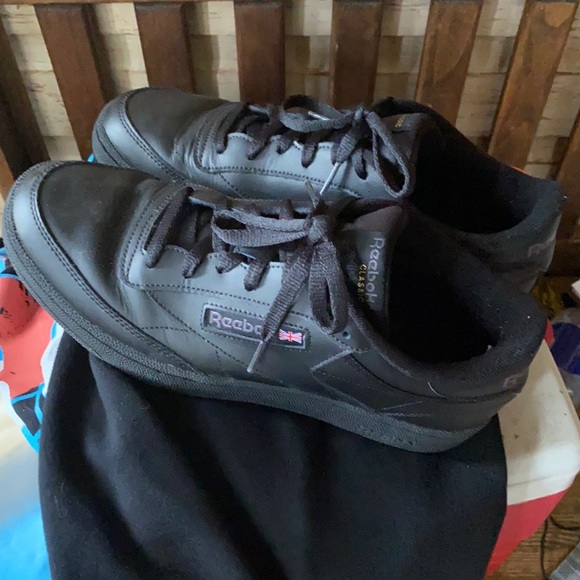 Reebok 9,5/10 - Picture 1 of 2